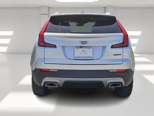 2021 Cadillac XT4 Premium Luxury