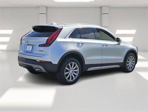 2021 Cadillac XT4 Premium Luxury