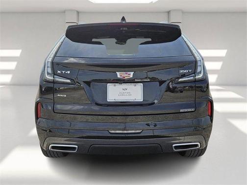 2025 Cadillac XT4 Sport