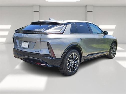 2025 Cadillac LYRIQ Sport