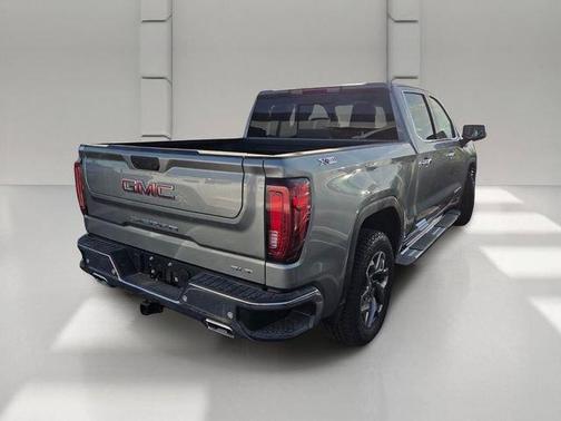 Sterling 2026 GMC Sierra 1500 SLT