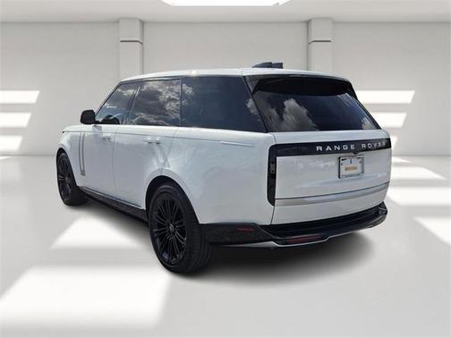2024 Land Rover Range Rover P530 Autobiography