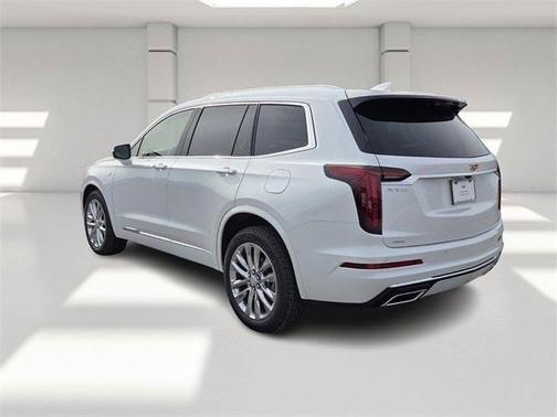 2025 Cadillac XT6 Premium Luxury AWD