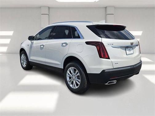 2025 Cadillac XT5 Luxury
