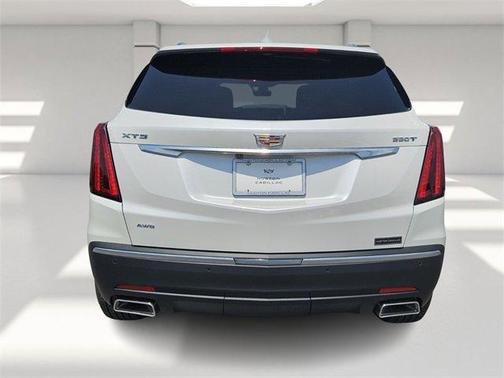 2025 Cadillac XT5 Luxury