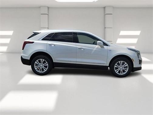 2025 Cadillac XT5 Luxury