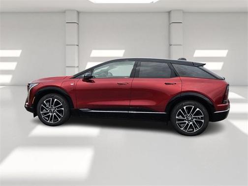 2025 Cadillac OPTIQ Sport