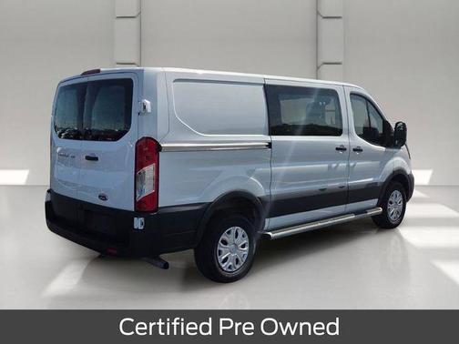Oxford White 2025 Ford Transit-250 Base