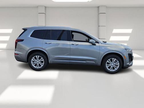 2025 Cadillac XT6 Luxury FWD