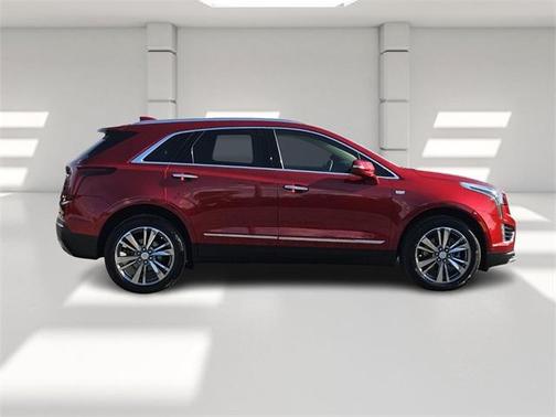 2021 Cadillac XT5 Premium Luxury