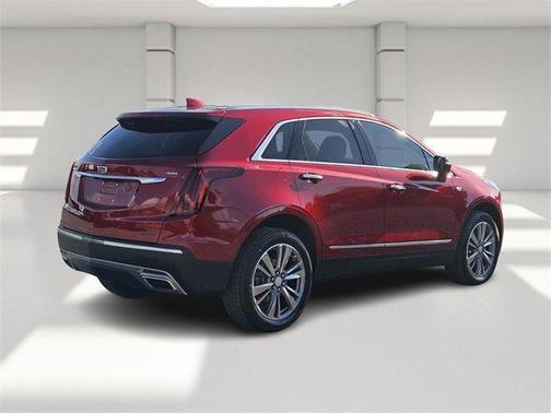 2021 Cadillac XT5 Premium Luxury