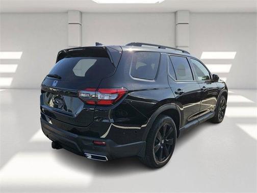 2025 Honda Pilot Black Edition