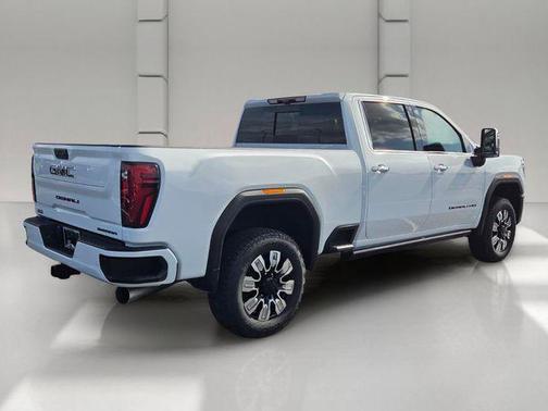 Summit White 2026 GMC Sierra 2500 Denali