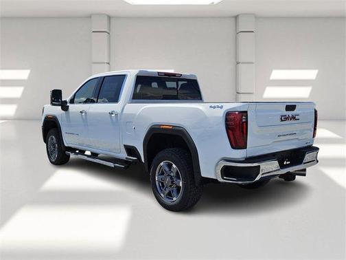 2025 GMC Sierra 2500 SLT