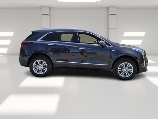 2025 Cadillac XT5 Luxury
