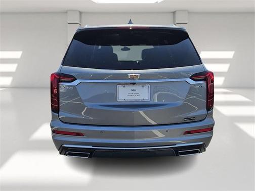 2025 Cadillac XT6 Luxury FWD