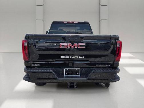 Onyx Black 2026 GMC Sierra 2500 Denali