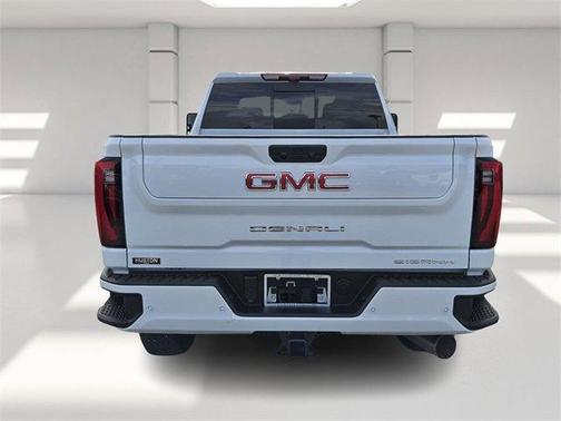 2026 GMC Sierra 2500 Denali
