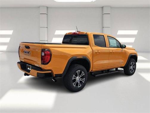 2025 GMC Canyon AT4