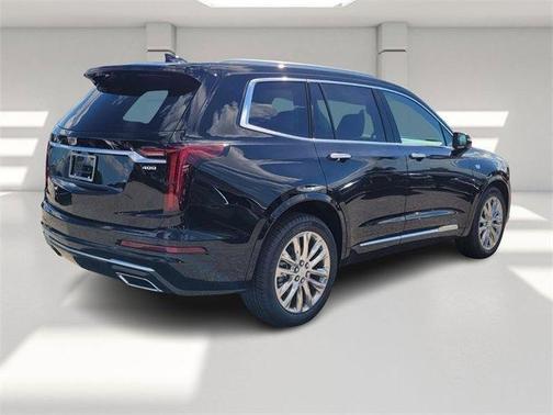 2025 Cadillac XT6 Premium Luxury FWD