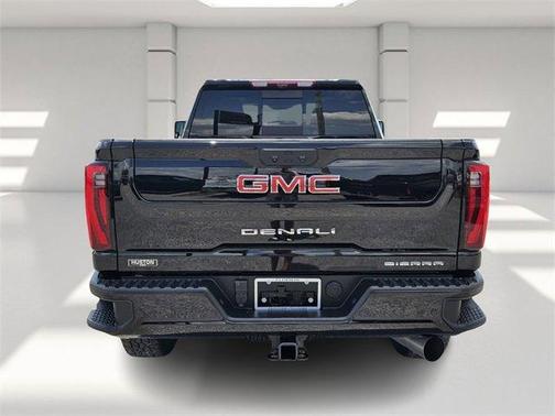 2024 GMC Sierra 2500 Denali