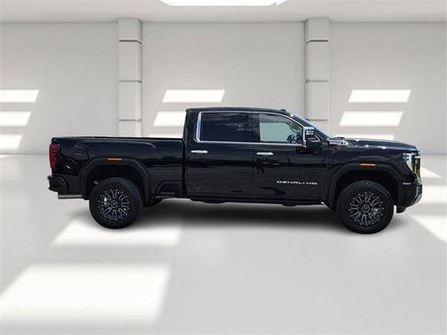 2024 GMC Sierra 2500 Denali