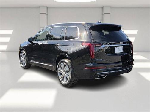 2025 Cadillac XT6 Premium Luxury FWD