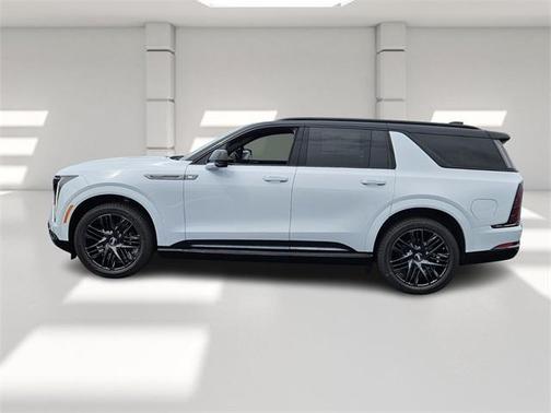 2026 Cadillac Escalade IQL Sport