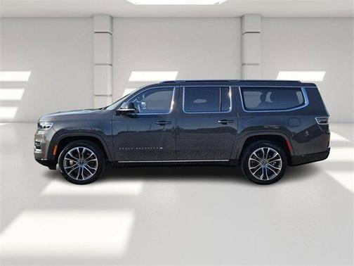 2023 Jeep Grand Wagoneer L Series III