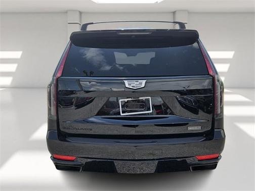 2022 Cadillac Escalade Sport