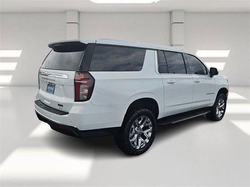 2022 Chevrolet Suburban LT