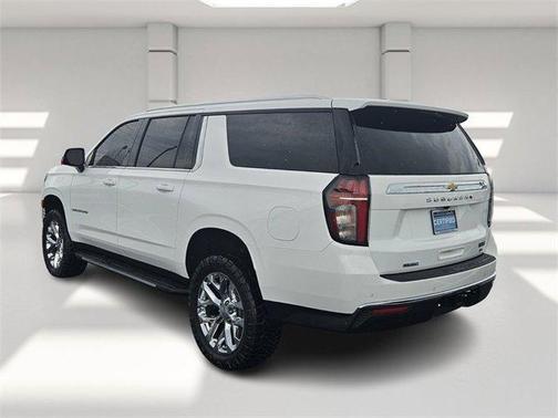 2022 Chevrolet Suburban LT