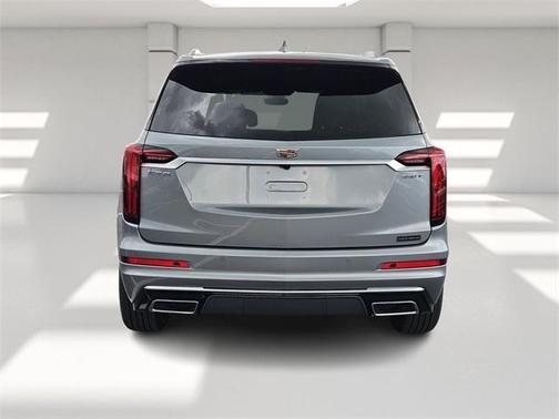 2025 Cadillac XT6 Luxury FWD