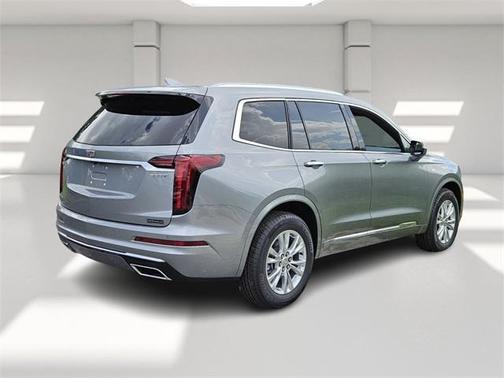 2025 Cadillac XT6 Luxury FWD