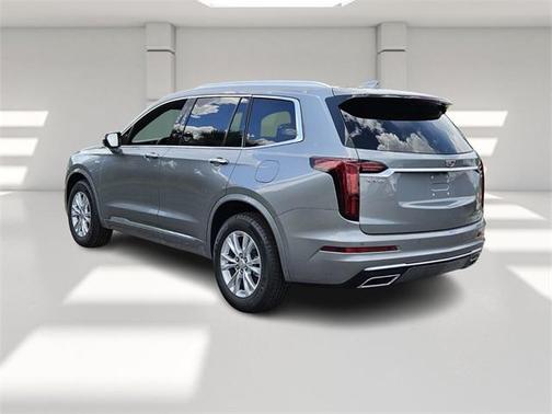 2025 Cadillac XT6 Luxury FWD