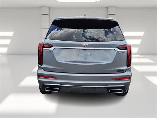 2025 Cadillac XT6 Luxury FWD
