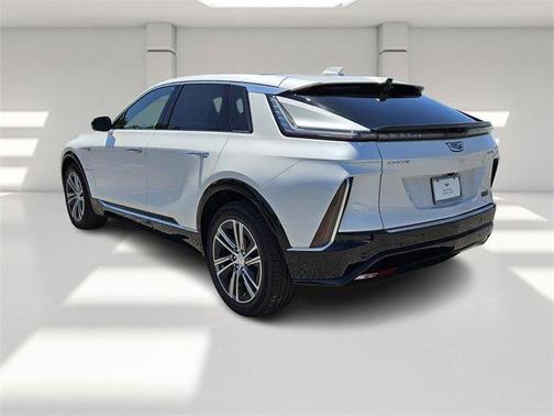 2025 Cadillac LYRIQ Luxury