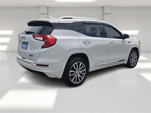 2024 GMC Terrain Denali
