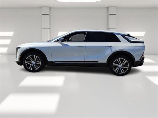 2025 Cadillac LYRIQ Luxury