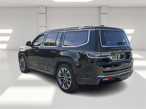 2023 Jeep Grand Wagoneer Series III