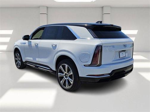 2025 Cadillac Escalade IQ Luxury 1