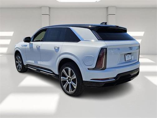2025 Cadillac Escalade IQ Luxury 1