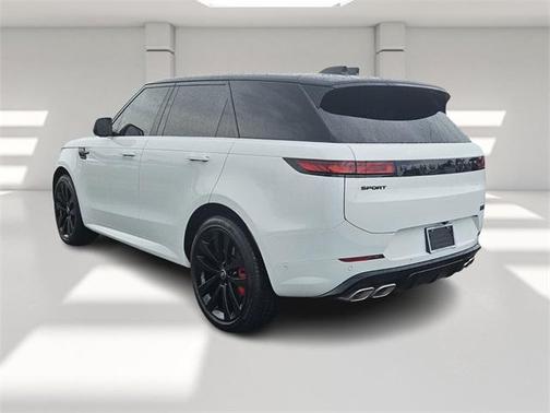 2025 Land Rover Range Rover Sport P530 Dynamic SE