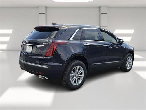2025 Cadillac XT5 Luxury