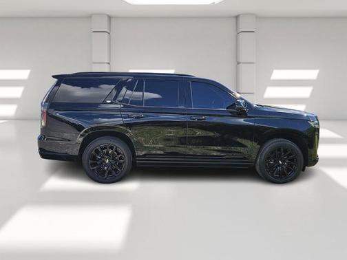 2022 Cadillac Escalade Sport