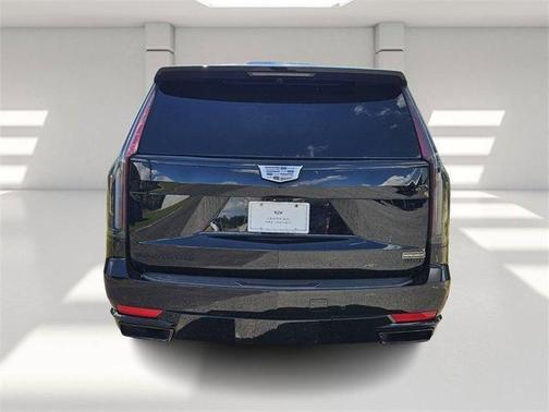 2022 Cadillac Escalade Sport
