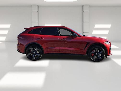 2025 Jaguar F-PACE SVR 575 Edition