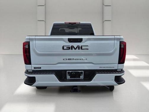 Glacier White 2026 GMC Sierra 2500 Denali