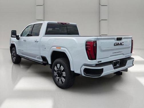 Glacier White 2026 GMC Sierra 2500 Denali