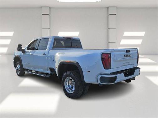 2026 GMC Sierra 3500 Denali